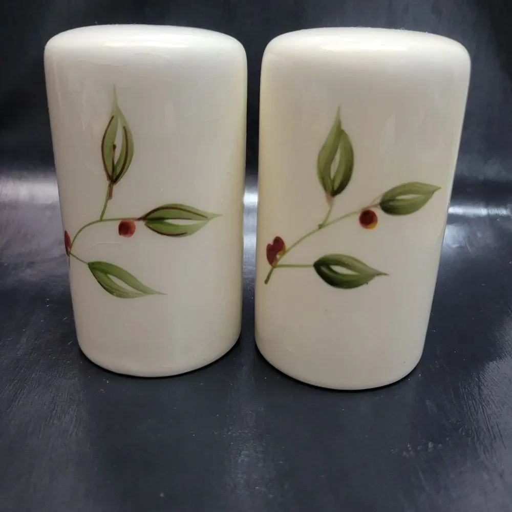 Home Salt and pepper Floral Shaker